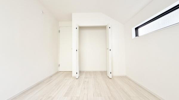 緑区北八朔町　全１棟１号棟