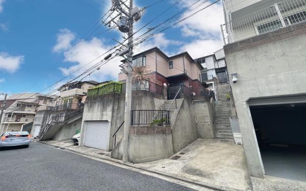 横浜市神奈川区子安台２丁目の中古一戸建て