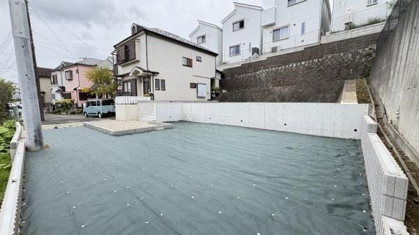 横浜市旭区白根８丁目の土地