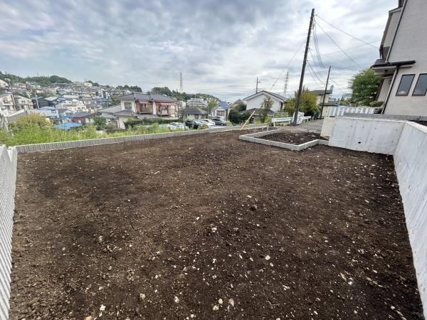横浜市旭区白根８丁目の土地