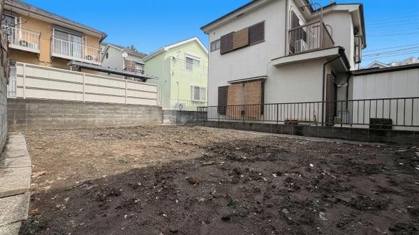 横浜市保土ケ谷区峰岡町３丁目の土地