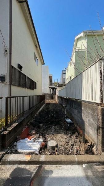 横浜市保土ケ谷区峰岡町３丁目の土地