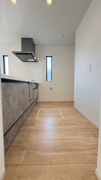 泉区和泉中央南4丁目　全2棟1号棟