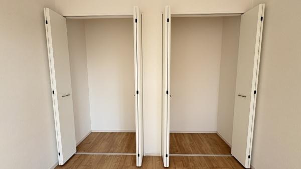 泉区和泉中央南4丁目　全2棟1号棟