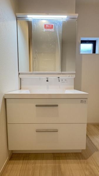 泉区和泉中央南4丁目　全2棟2号棟