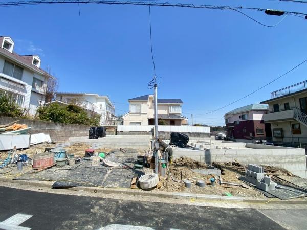 栄区亀井町　全２棟１号棟