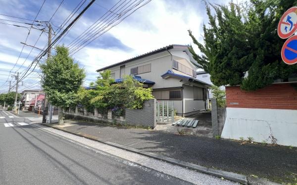 横浜市金沢区富岡西５丁目の土地