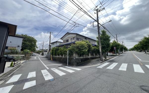 金沢区富岡西５丁目