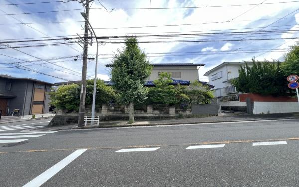 金沢区富岡西５丁目