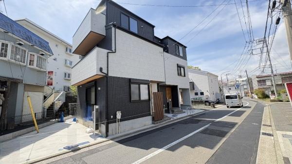 横浜市港南区芹が谷１丁目の新築一戸建