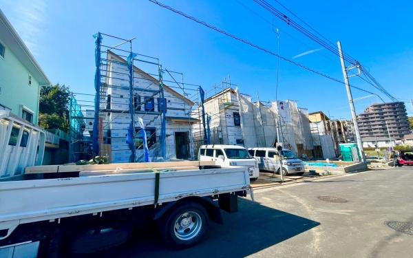 都筑区東山田４丁目　全１０棟２号棟