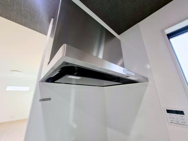 都筑区東山田４丁目　全１０棟２号棟