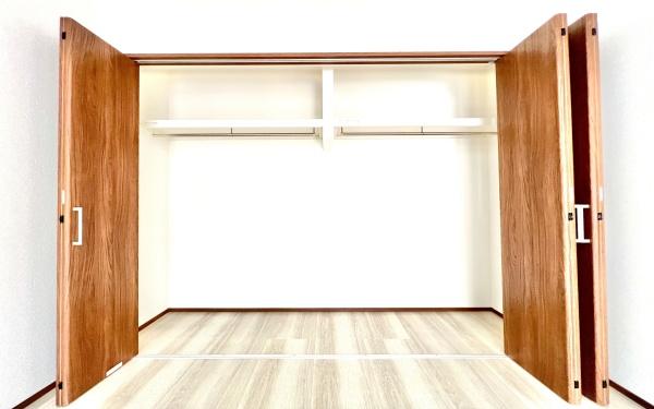 中区本牧荒井　２号棟