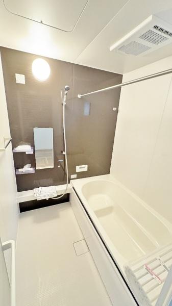 旭区三反田町　１号棟