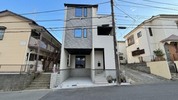 緑区いぶき野全１棟１号棟