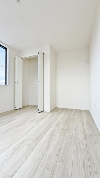 緑区いぶき野全１棟１号棟