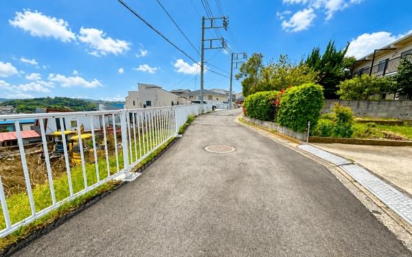 横浜市栄区鍛冶ケ谷１丁目の土地