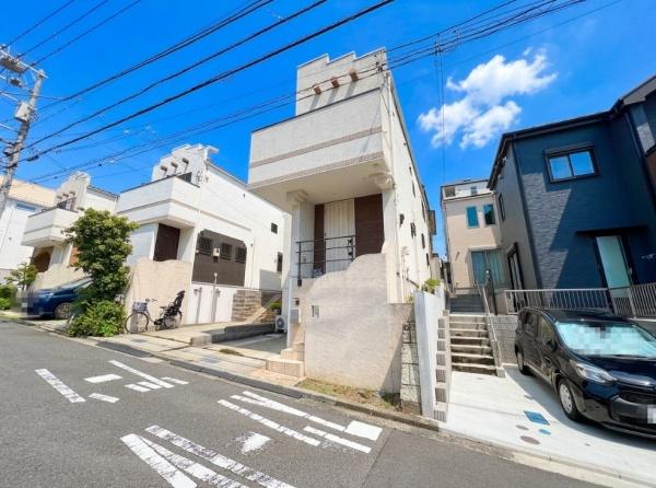 鶴見区東寺尾３丁目　戸建て