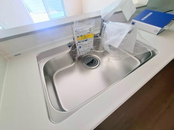 鎌倉市今泉２丁目　全２棟Ａ号棟