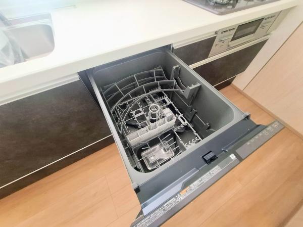 鎌倉市今泉２丁目　全２棟Ａ号棟