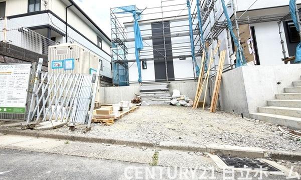 栄区桂台東