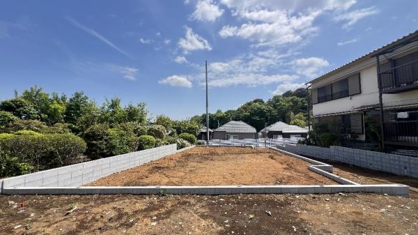 神奈川区菅田町　全2棟1号棟