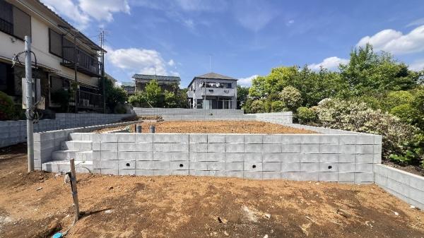 神奈川区菅田町　全2棟2号棟