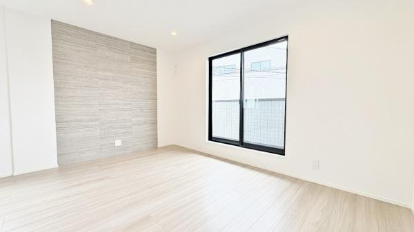 港北区仲手原1丁目　全3棟販売2号棟