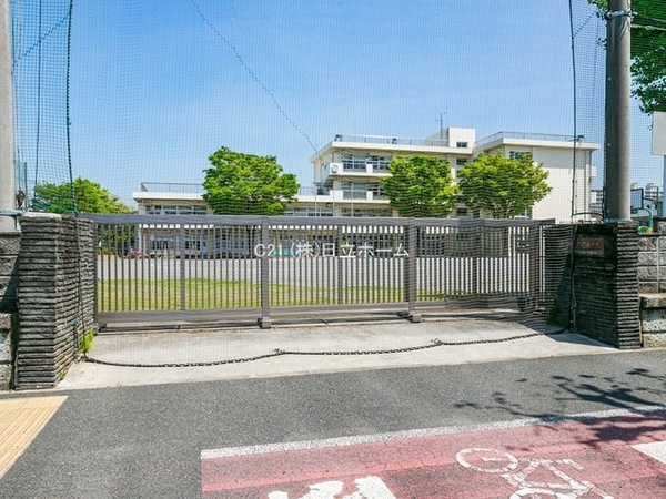 ドエル横浜鶴見(横浜市立平安小学校)