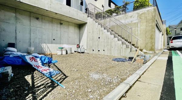 神奈川区西寺尾１丁目　全２棟２号棟