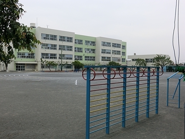 横浜市旭区上白根町の土地(横浜市立上白根小学校)