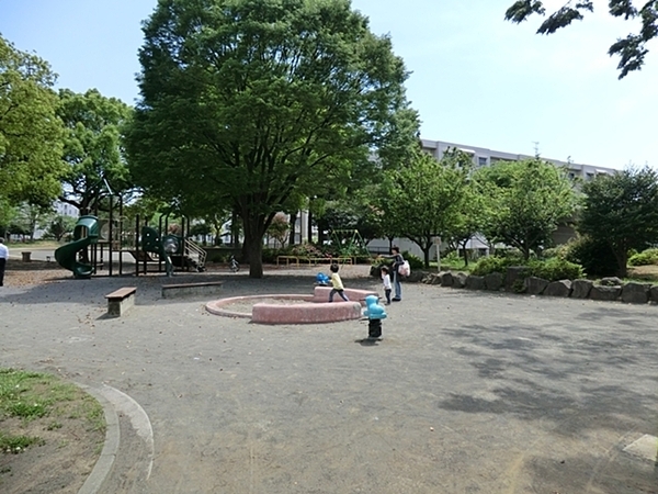 横浜市旭区上白根町の土地(ひかりが丘第一公園)