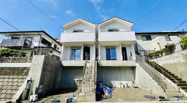 神奈川区西寺尾１丁目　全２棟１号棟