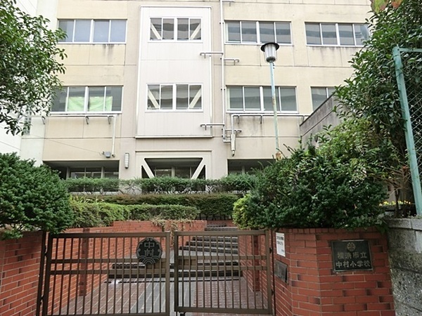 南区平楽　全２棟２号棟(横浜市立中村小学校)