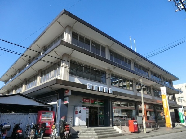 上大岡ガーデニア弐番館(横浜港南郵便局)