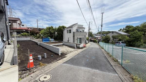 旭区川島町　全２棟１号棟