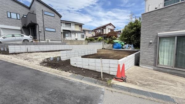 旭区川島町　全２棟１号棟