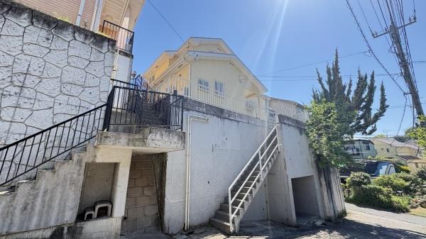 保土ヶ谷区仏向町　戸建て