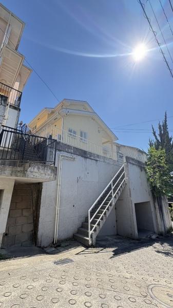 保土ヶ谷区仏向町　戸建て