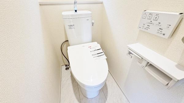 金沢区釜利谷西３丁目　全１棟