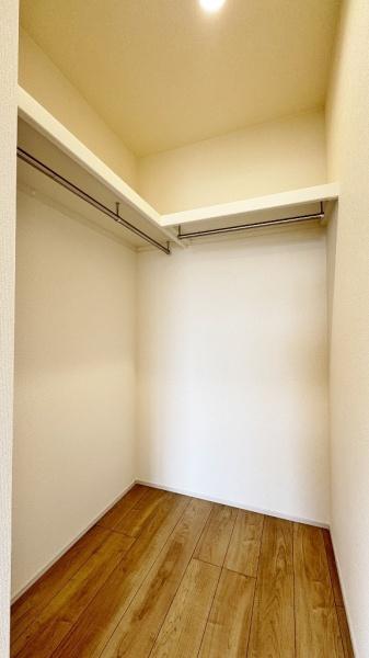 金沢区釜利谷西３丁目　全１棟
