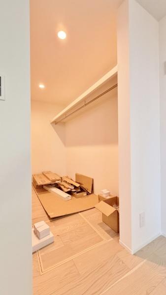 港南区港南台９丁目　全２棟Ａ棟