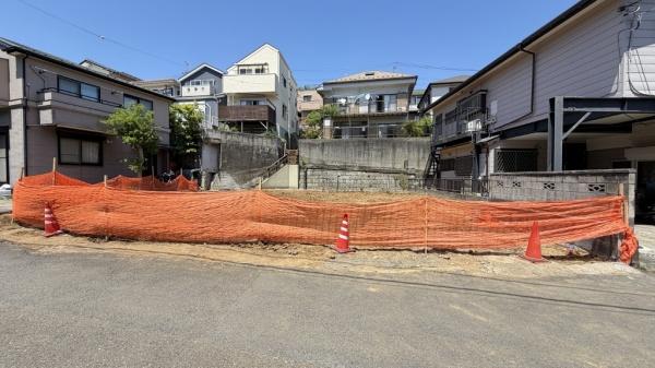 保土ケ谷区仏向西　１号棟