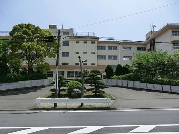 パークサイド平塚３号棟(花水小学校)