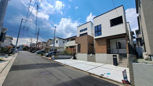 藤沢市石川　全２棟１号棟