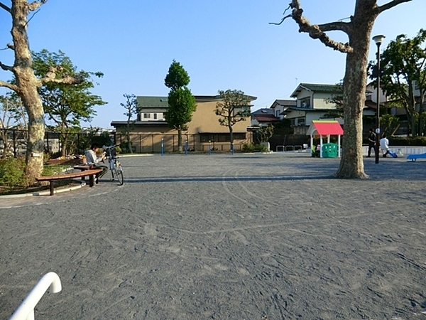 戸塚区平戸５丁目(平戸第一公園)