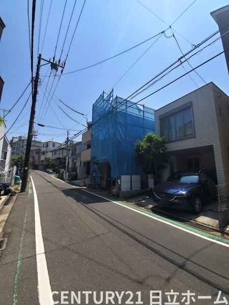 保土ケ谷区岩井町　１号棟
