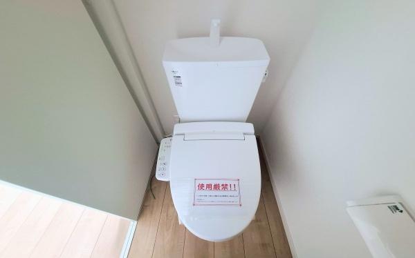 金沢区富岡西１丁目　全２棟１号棟