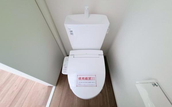 金沢区富岡西１丁目　全２棟２号棟