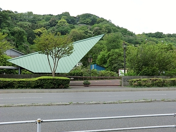 栄区庄戸3丁目(横浜市立金沢動物園)